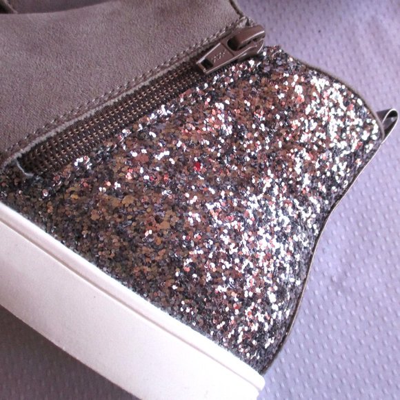 SO NOAH PEWTER SNEAKERS BIG GIRLS SIZE 5  - WOMENS 7 - Picture 14 of 15